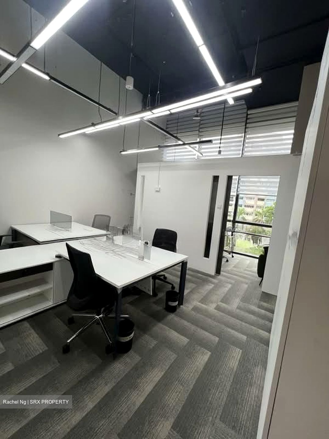 Woods Square (D25), Office #576602161